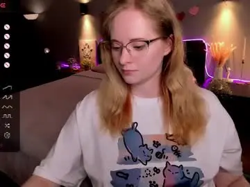 Chaturbate Best live sex cam show of sheslinki