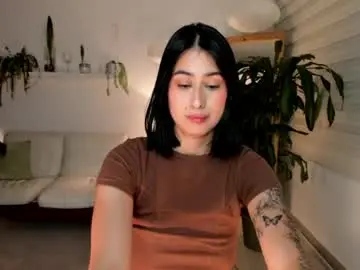 ella_owen from chaturbate