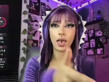 Chaturbate Live Sex Cam of lucy_fernandez