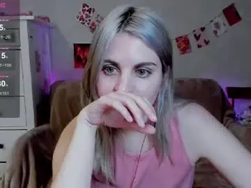 Chaturbate Adult Video Chat of pawwsup1