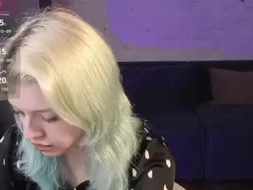 Chaturbate Nude Webcam of neondollxx