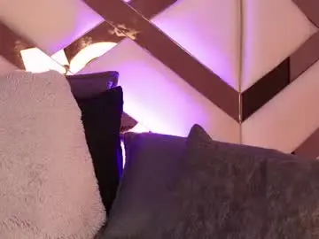 Chaturbate Watch Live Sex Cams of velvett_moon__