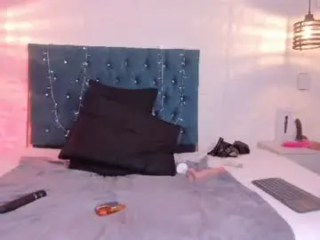 samantha_foxyy from chaturbate