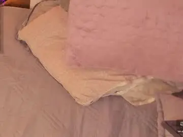 diva_curvi from chaturbate