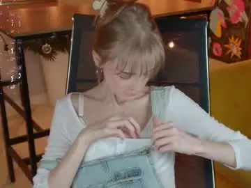 Chaturbate Nude Webcam of kiramontoyaa