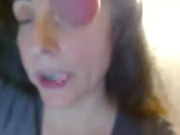 _sara_lynn_ from chaturbate