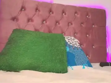 Chaturbate Nude Webcam of valery_adams13