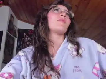 Chaturbate Free Porn Cam of darkness_joones