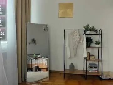Chaturbate Best live sex cam show of glossybabe_