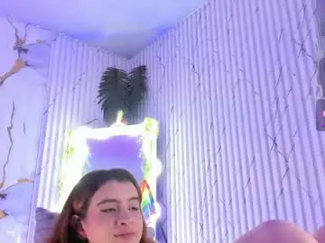 Chaturbate Live Sex Cam of naomy_tay1