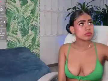 Chaturbate Watch Live Sex Cams of baby_julieta00