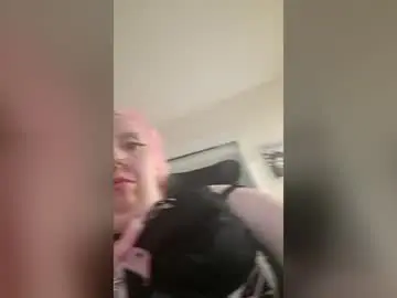 Chaturbate Live Porn of sexyemoprincess