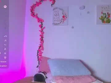 Chaturbate Best live sex cam show of pollygrey_