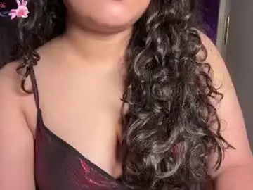 Chaturbate Live Sex of lubna_07