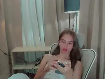 shantallfuckdoll from chaturbate