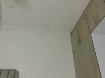 Chaturbate Free Live Porn of ebony_pearl69