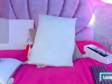 Chaturbate Best live sex cam show of lunarosse18