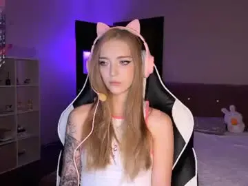 Chaturbate Watch Live Sex Cams of evamourr