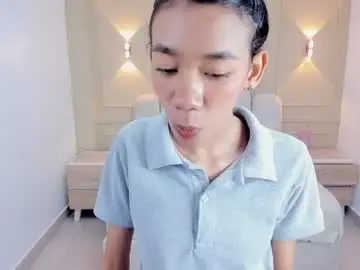 Chaturbate Live Porn of helenebird