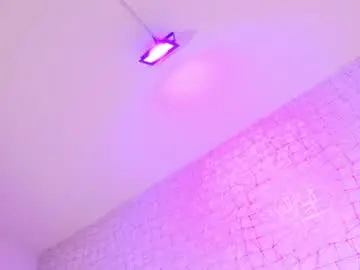 Chaturbate Live Sex Cam of rubi_lovee