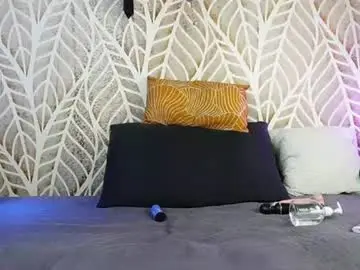 Chaturbate Free Porn Cam of trophy_milf