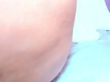 Chaturbate Live Sex Cam of celeste__sweetx