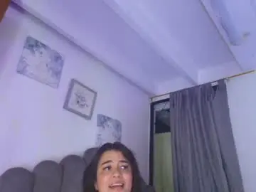 Chaturbate Nude Webcam of emma_saenz01