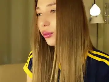 Chaturbate Best live sex cam show of heidas_passion