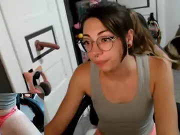 Chaturbate Live Sex of kierbearkisses