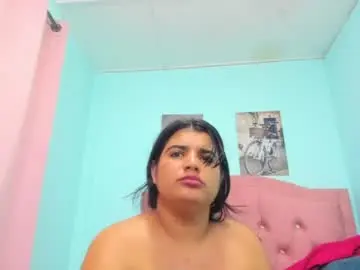Chaturbate Live Sex Cam of scarlett_sex_20