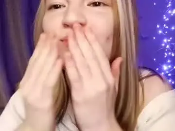 Chaturbate Best live sex cam show of shelliegoza