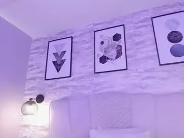 Chaturbate Sex Cam of little_vel