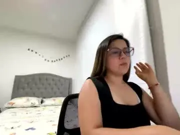 Chaturbate Private Sex Chat of arielrose1022