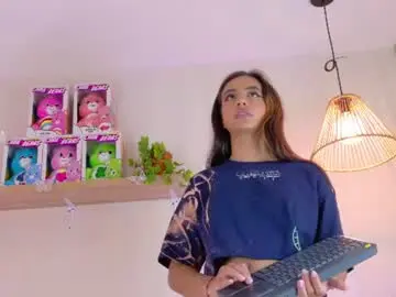 Chaturbate Private Sex Chat of emilyy_bank