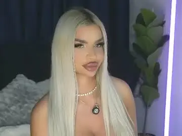 Chaturbate Watch Live Sex Cams of chrystalcade