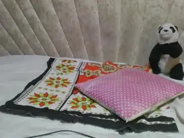 Chaturbate Live Sex of darknipples2