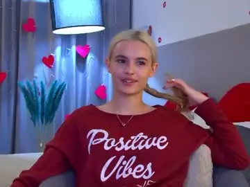 Chaturbate Free Live Porn of lealamour