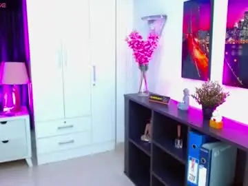 Chaturbate Free Porn Cam of makarena_medina