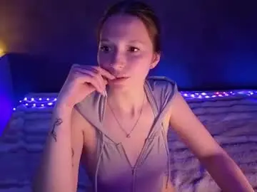 Chaturbate Adult Video Chat of nivorelle