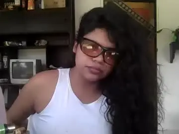 Chaturbate Free Porn Cam of katiuskaxoxo