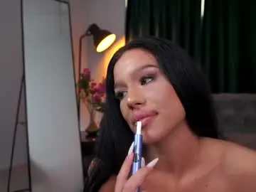 Chaturbate Watch Live Sex Cams of yaracrave