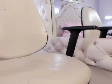 Chaturbate Live Sex Cam of meybaldini