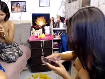 kimchuueee from chaturbate