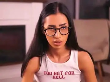 Chaturbate Adult Video Chat of chloeobrilx