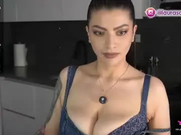 Chaturbate Watch Live Sex Cams of laurasophya