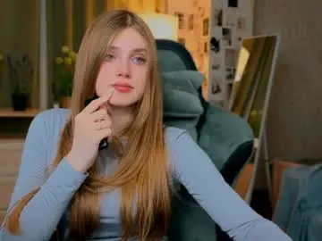 Chaturbate Live Sex Cam of yourbeautyarya