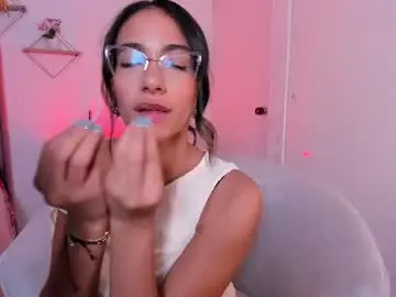 Chaturbate Live Sex Cam of elegant_rouse