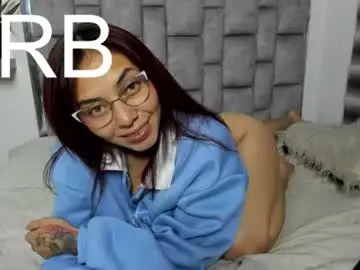Chaturbate Live Sex Cam of melanie_roux_