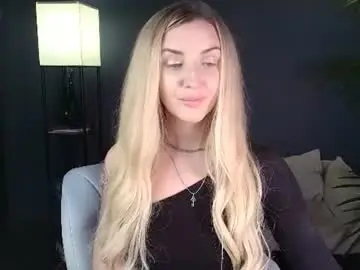 Chaturbate Live Sex Cam of mi1a_