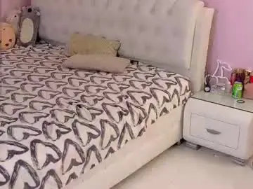 Chaturbate Live Sex Cam of cute_fox_girl